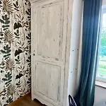 Avec Entree Independante Sur Un Domaine De 9ha Avec Vue Vollore-Ville