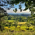 アパート Avec Entree Independante Sur Un Domaine De 9ha Avec Vue