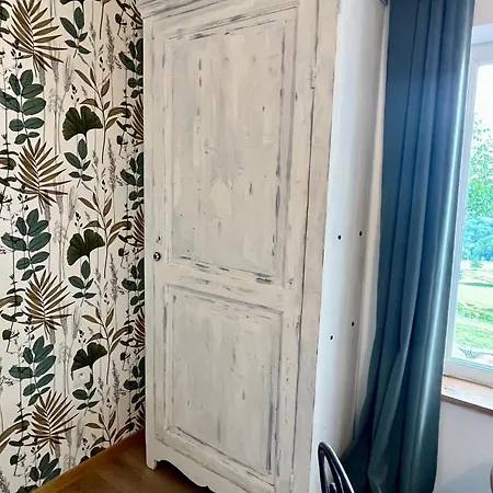 Avec Entree Independante Sur Un Domaine De 9ha Avec Vue Vollore-Ville