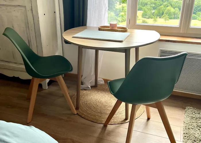 דירה Avec Entree Independante Sur Un Domaine De 9ha Avec Vue